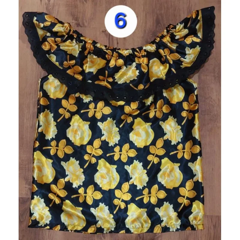 Blusa Pombo Gira em cetim Ciganinha